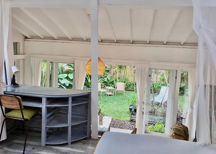 Auroville Private Garden 招待所 3*